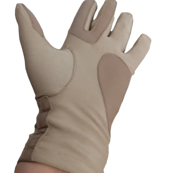 Isotoner by Aris Leather Driving Gloves Lined Women's NEW in Box - Picture 4 of 13